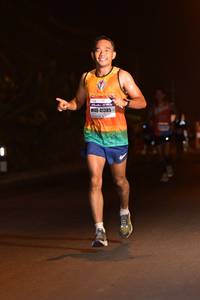 BIB: 41385
                            <button type="button" onclick="openModal(9886041)" class="btn btn-primary btn-sm float-right btn-popup" data-toggle="modal" data-target=".modal-high-quality">
                        <i class="fas fa-shopping-cart"></i> Add to Cart
                    </button>
                                            <button type="button" onclick="isThisMe(9886041, true)" class="btn btn-success btn-sm float-right btn-popup btn-isme hidden" data-toggle="tooltip" data-placement="bottom" title="นี่คือรูปของคุณใช่ไหม คลิกที่นี่เพื่อเอาเข้าอัลบั้ม">
                        <i class="fas fa-plus"></i> Add to album
                    </button>
                    <button type="button" onclick="isThisMe(9886041, false)" class="btn btn-warning btn-sm float-right btn-popup btn-isnotme hidden">
                        <i class="fas fa-ban"></i> Remove from album
                    </button>